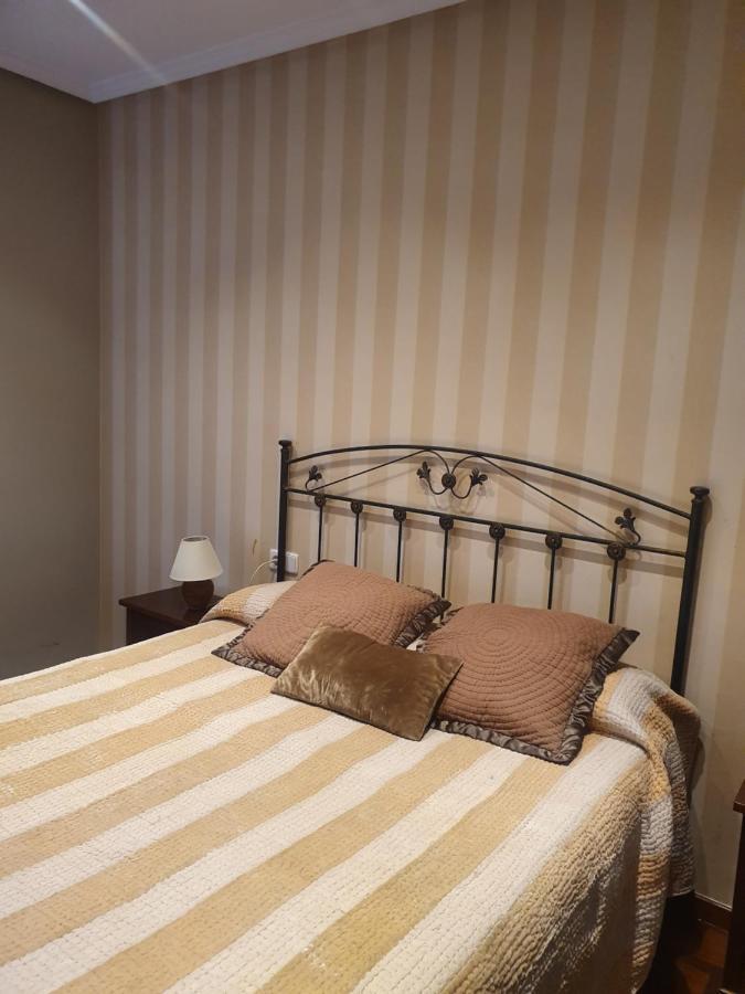 Casco Historico- Vivienda De 2 Habitaciones Con Parking Oviedo Zewnętrze zdjęcie
